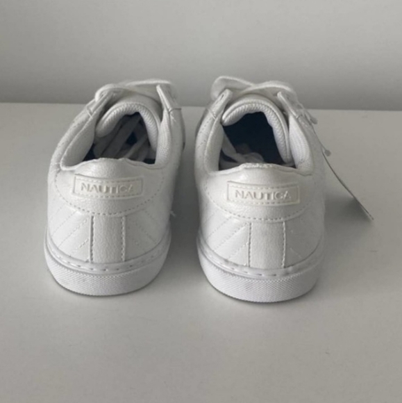 Nautica White Leather Low Top Sneaker - Picture 6 of 12